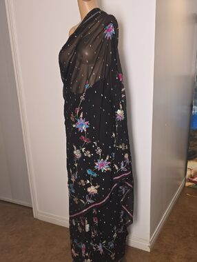 Black Floral Embroidered Saree Embellished With Rhinestones & Sequins
